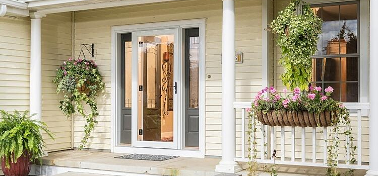 screen door installation in Woodland